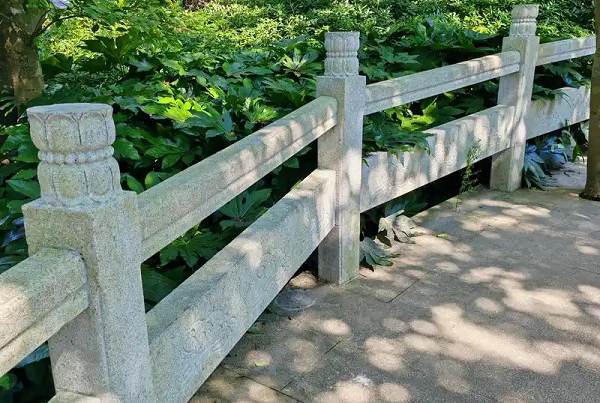大连园林景观花岗岩栏杆定制 供给四